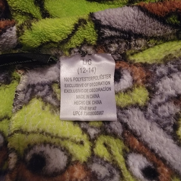 Women's Oscar the Grouch PJs - Picture 4 of 7